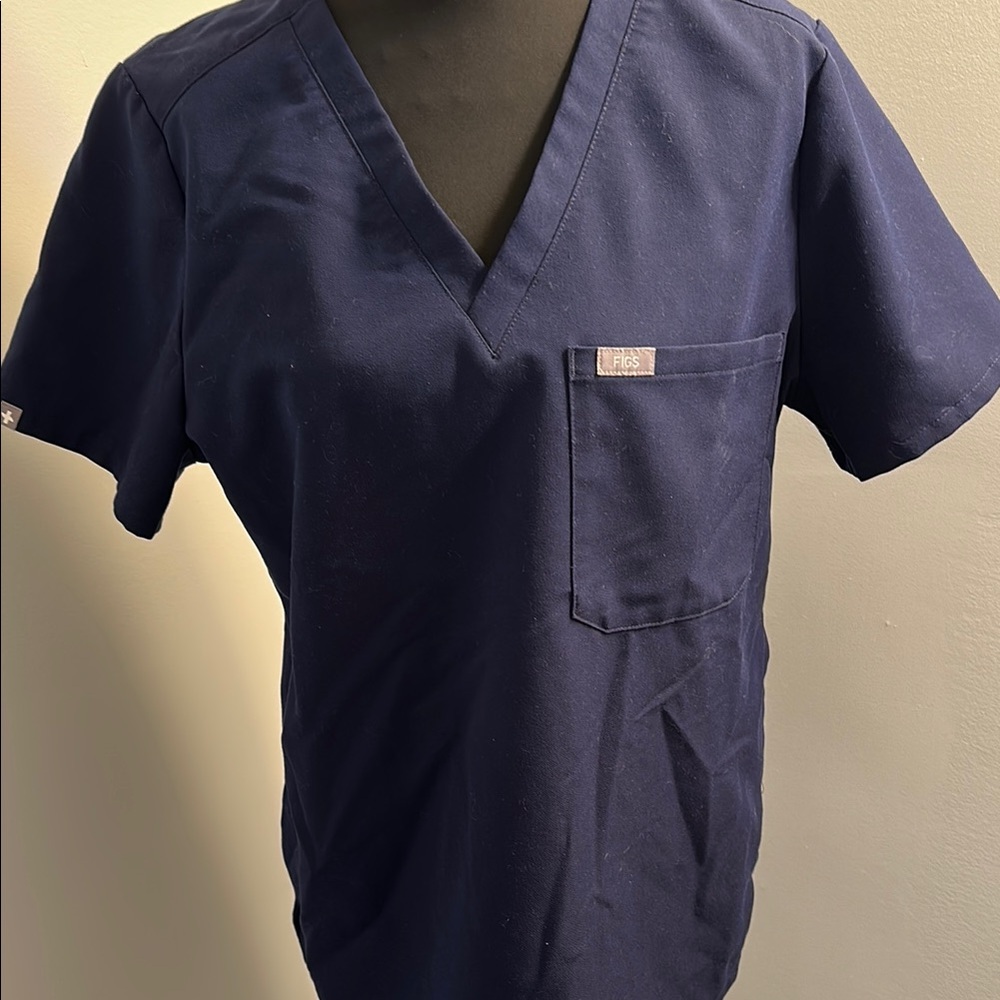 Set Figs Navy Blue scrub top/bottom